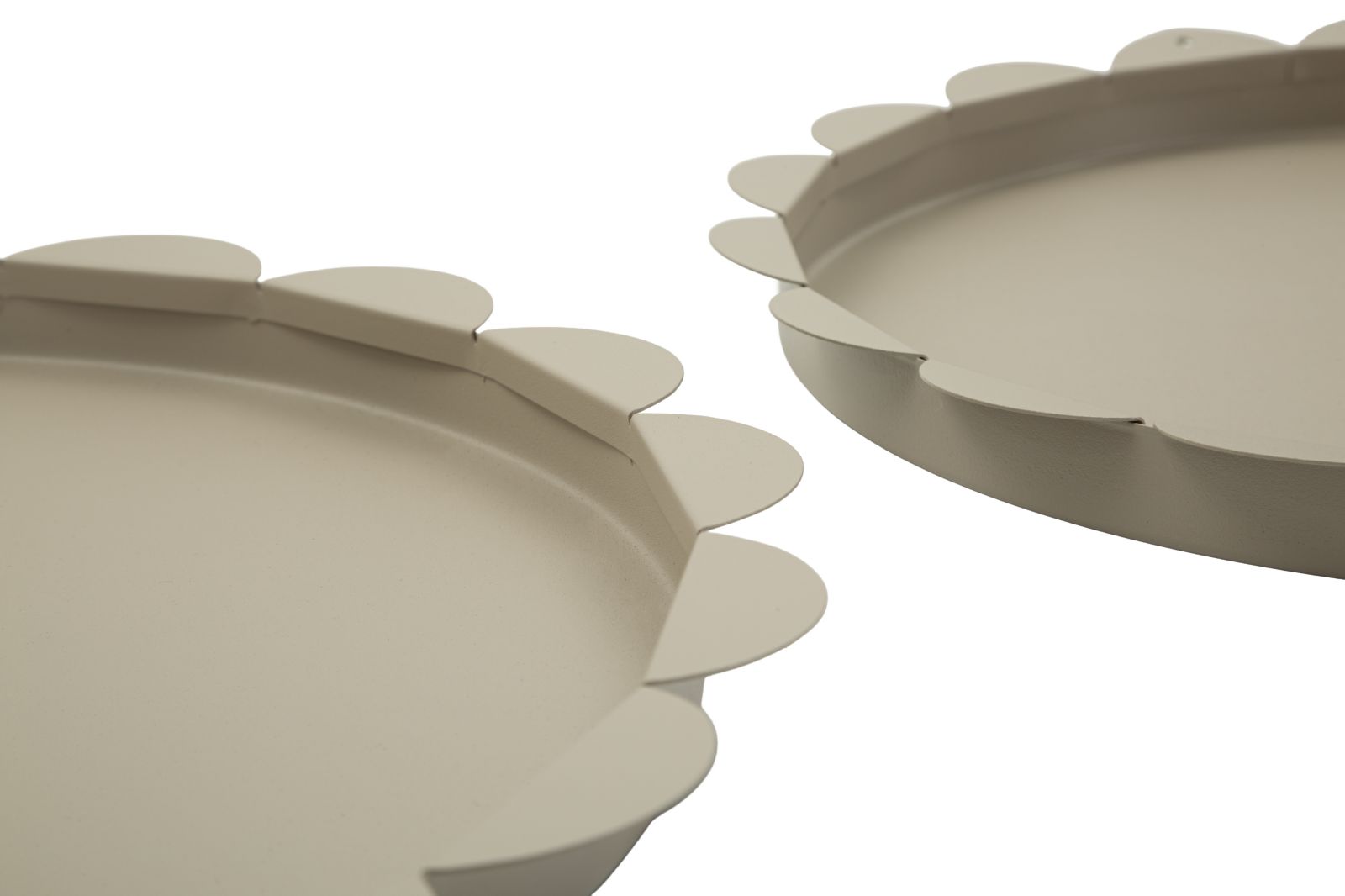 SATURN TRAY ROUND DOVE GREY SET 2 PCS CM Ø 33X2-27,5X2 - slika 3