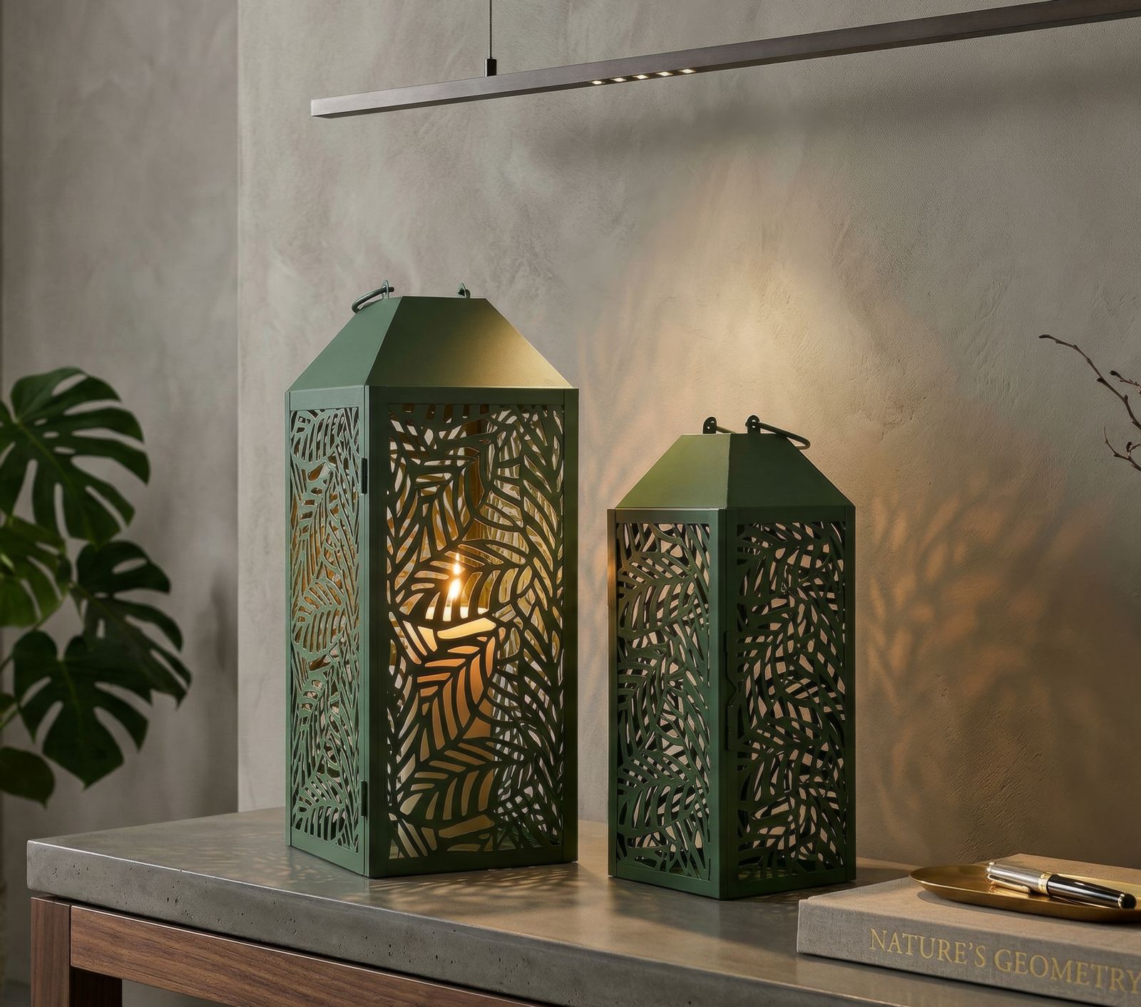 CARVING LANTERN SET 2 PCS CM 17,8X17,8X44-13,8X13,8X34 - slika 7