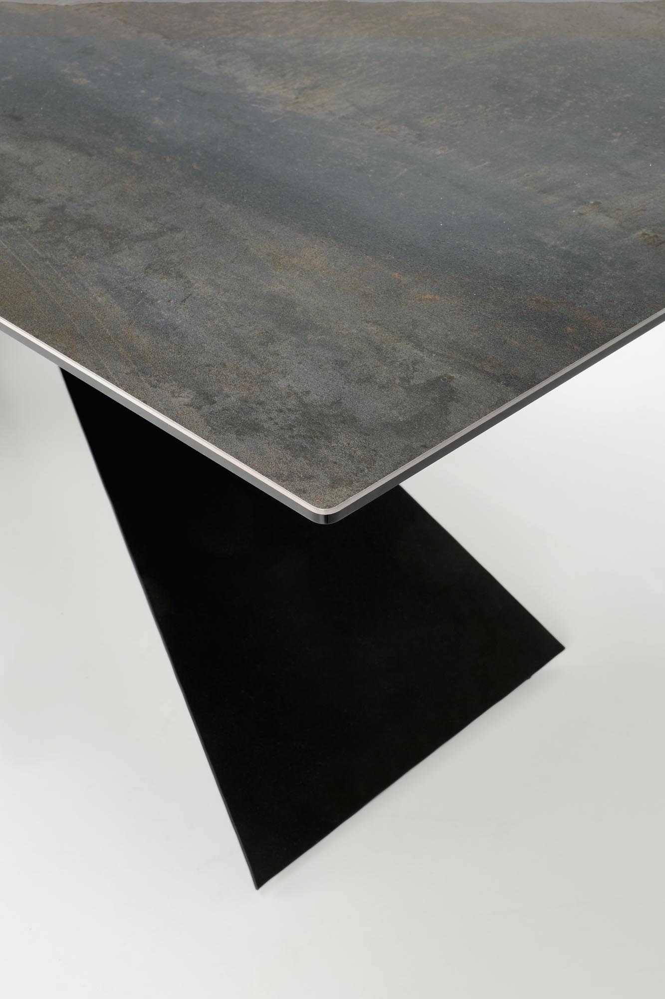 LUCIANO extension table, blue marble / black - slika 13