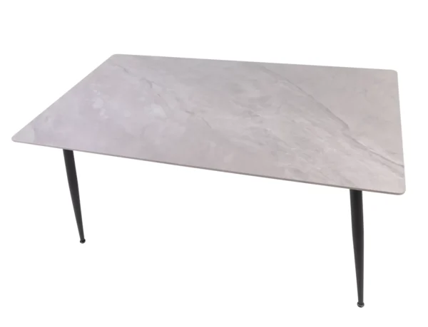 110676